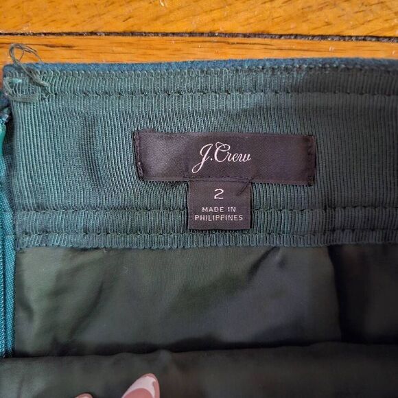 J. Crew Wool Green Chic Classic Pencil Skirt Career Office Size 2 - Picture 4 of 7